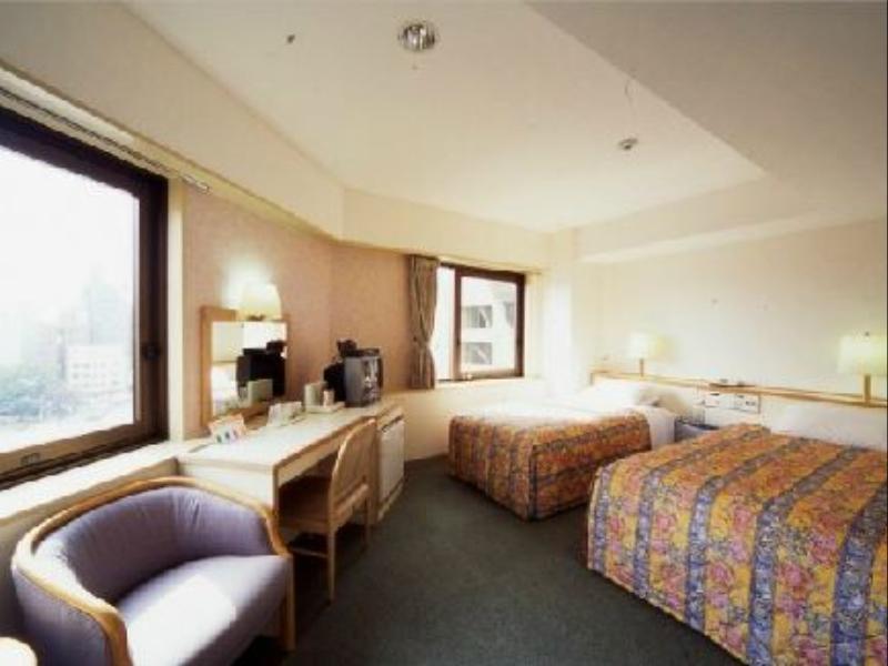 Hiroshima Rich Hotel Esterno foto