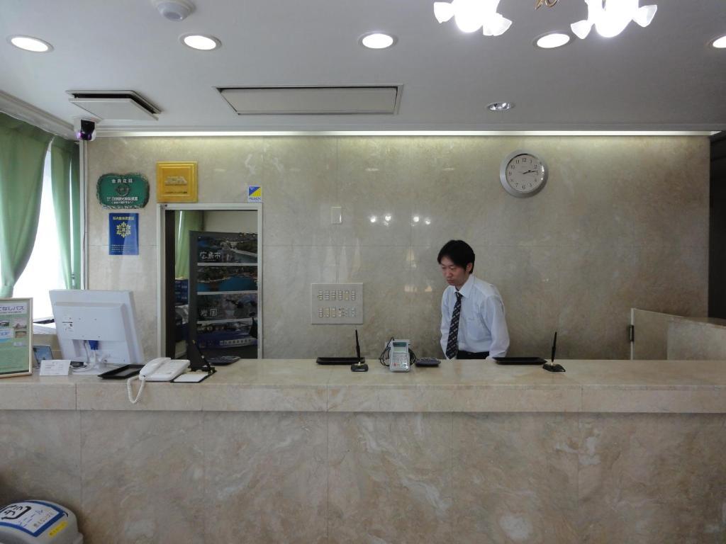 Hiroshima Rich Hotel Esterno foto